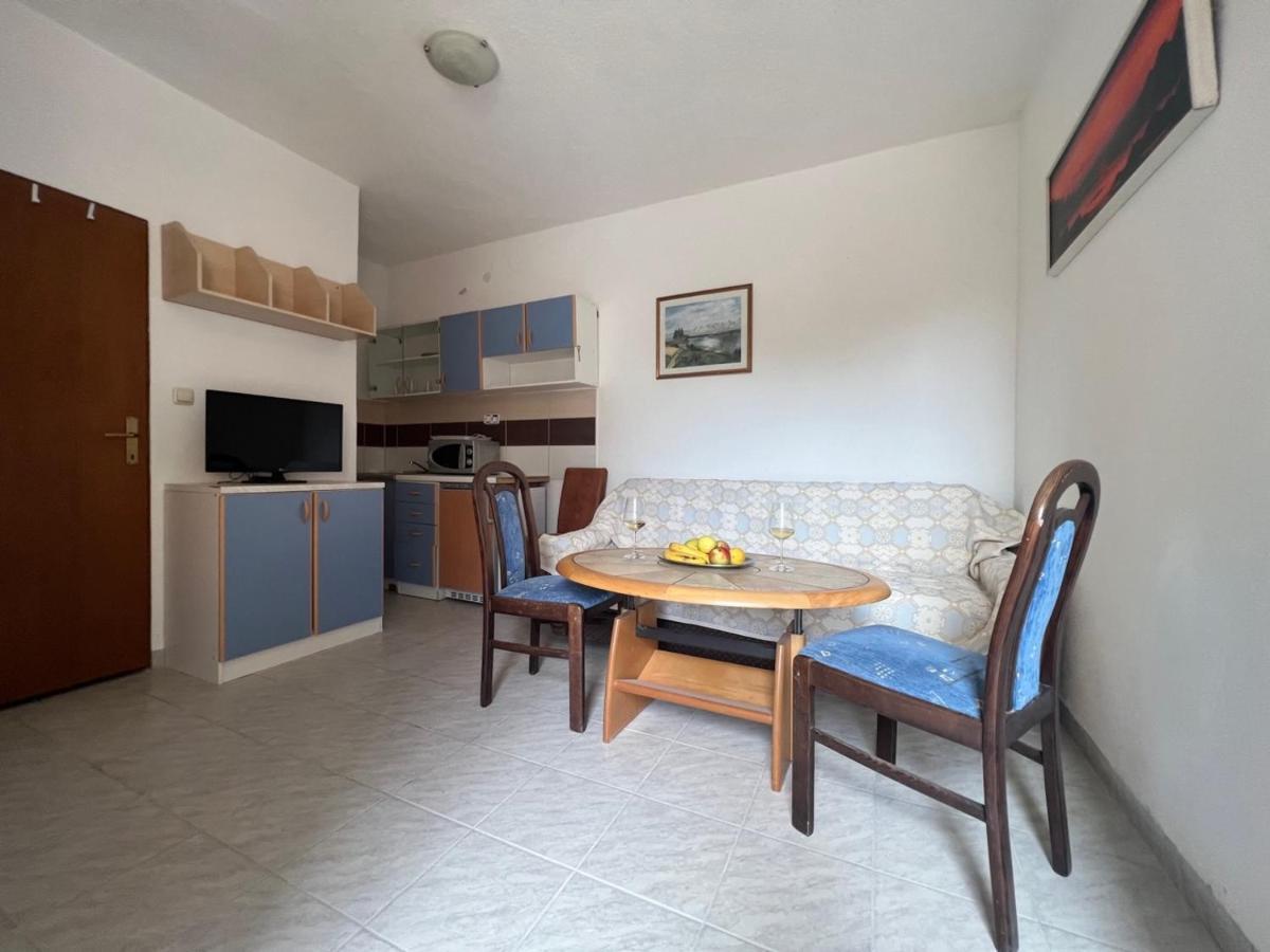 Apartments Melek เมดูลิน ภายนอก รูปภาพ