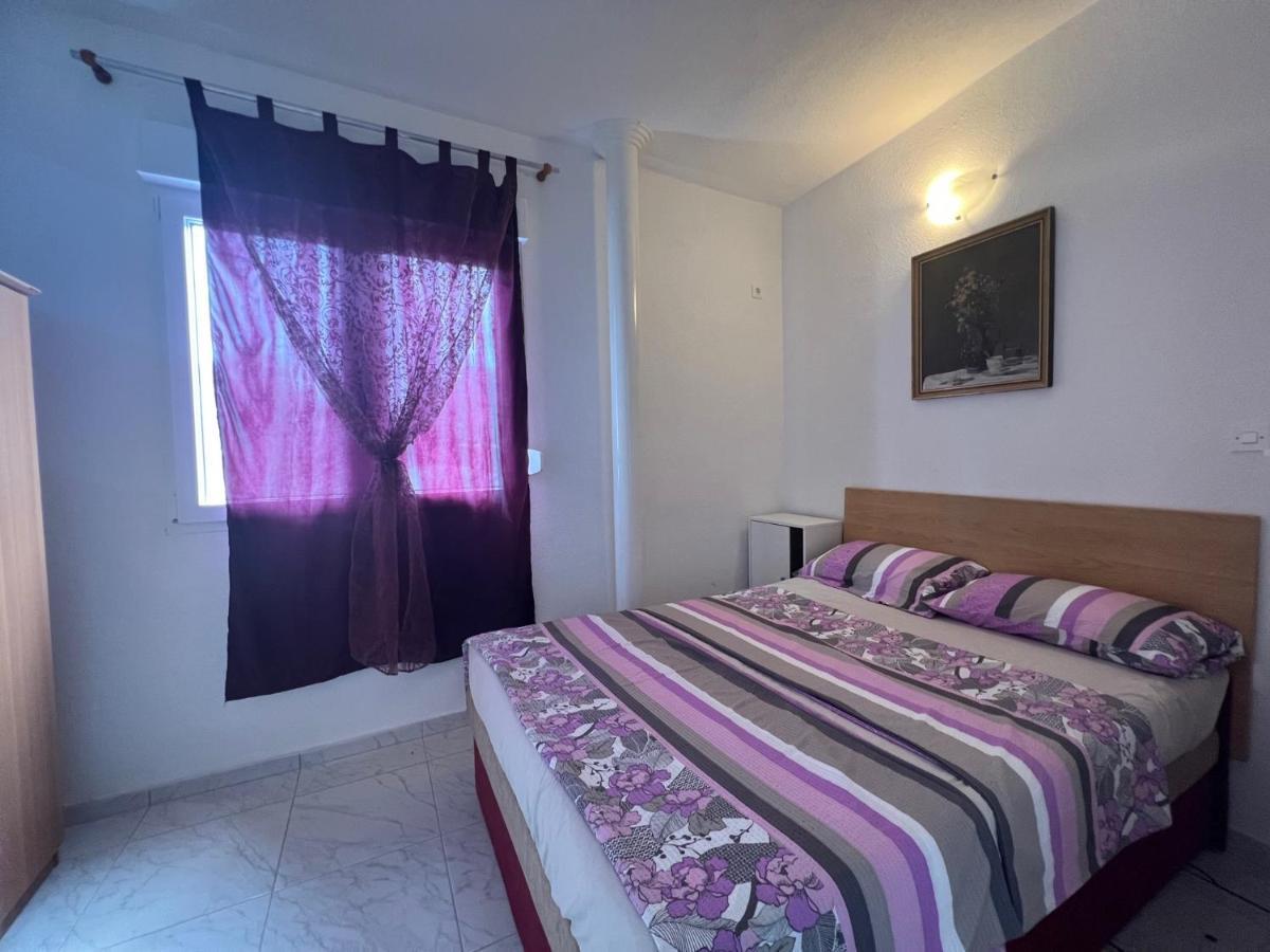 Apartments Melek เมดูลิน ภายนอก รูปภาพ